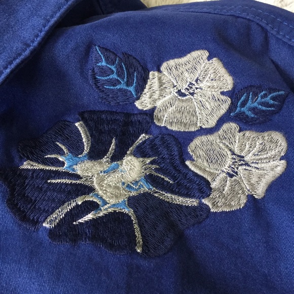 Lularoe Royal Blue Floral Embroidered Cotton Kenny Button Down Jacket woman 2X - Picture 6 of 16